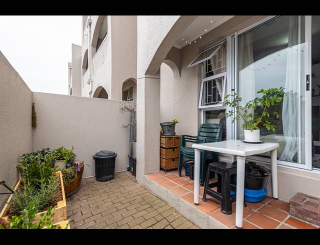 BEDROOM STUDIO APARTMENT FOR SALE IN BLOUBERG SANDS